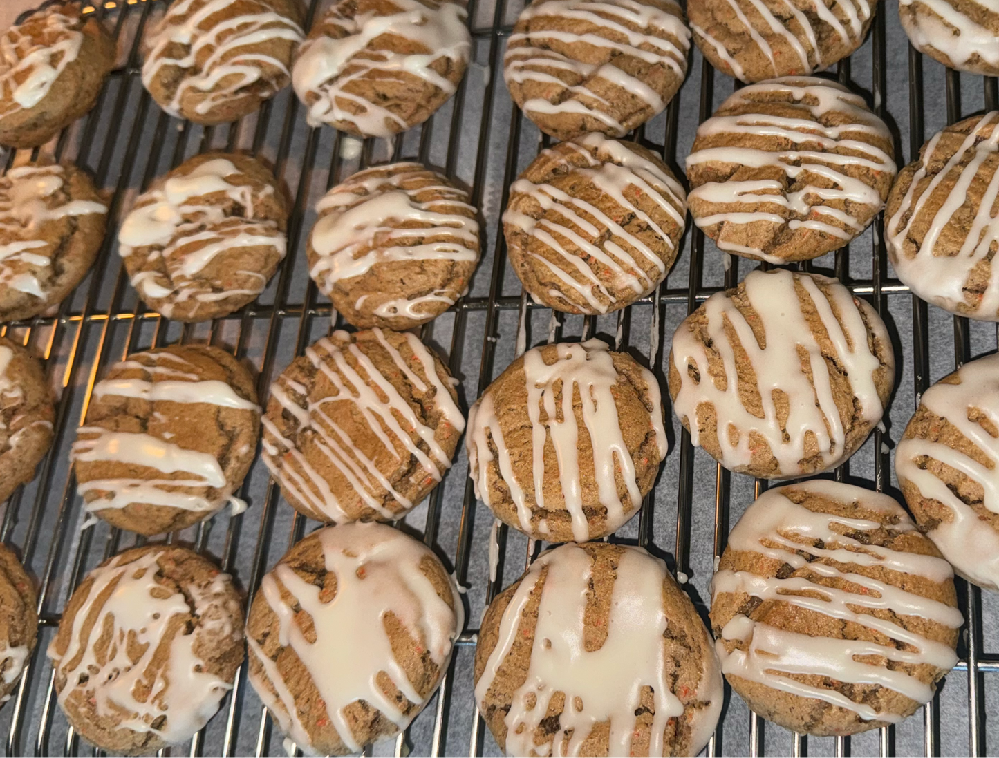 Gingerbread Carrot - 10 pack